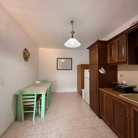 Σπίτι διακοπών Francis Traditional Karpathian House *